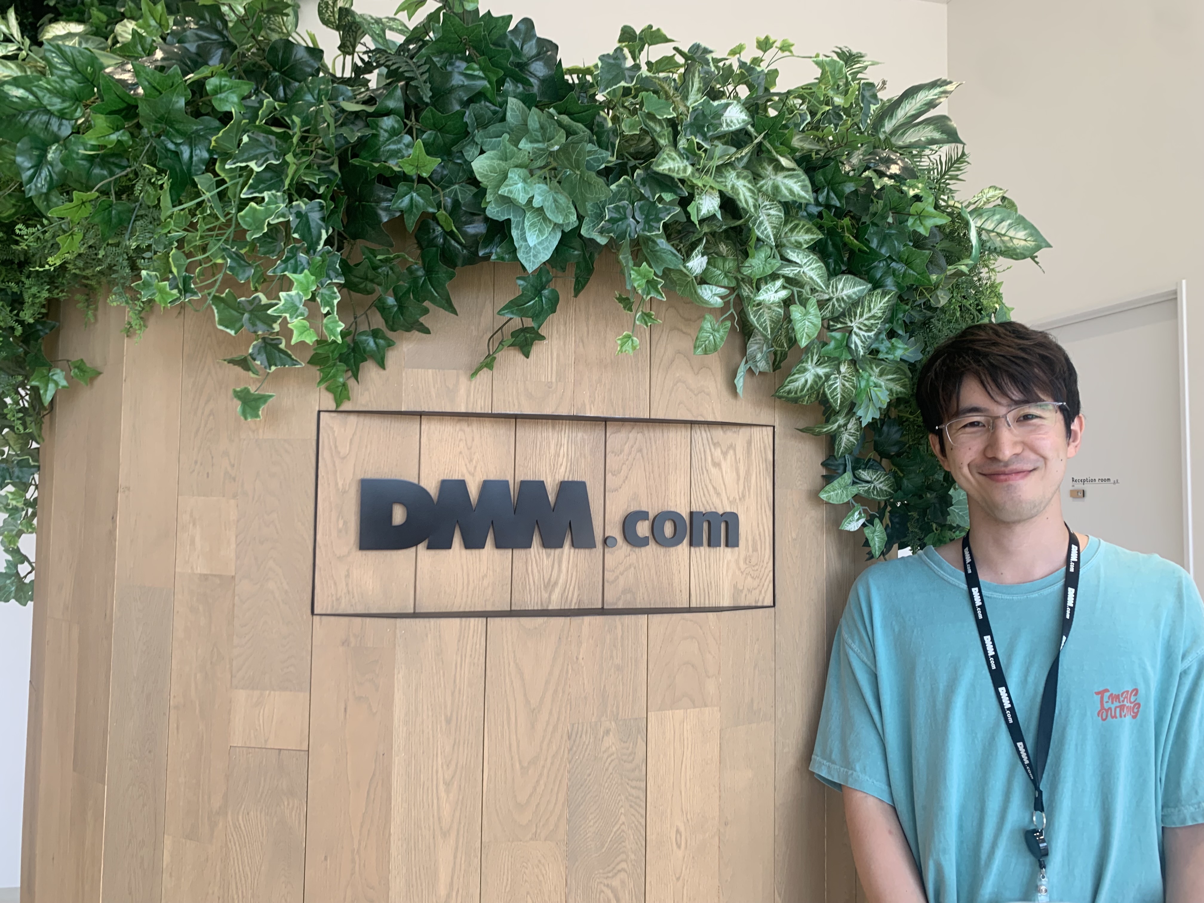 Dmm 求人